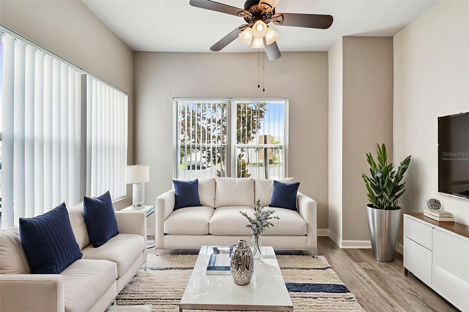 BEACHWAY CONDOS - Residential