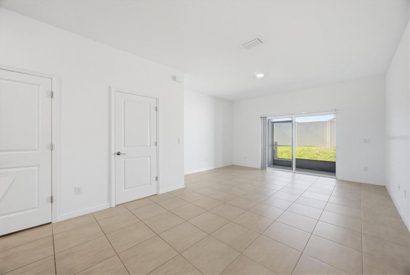 8757 DAYBREAK STREET