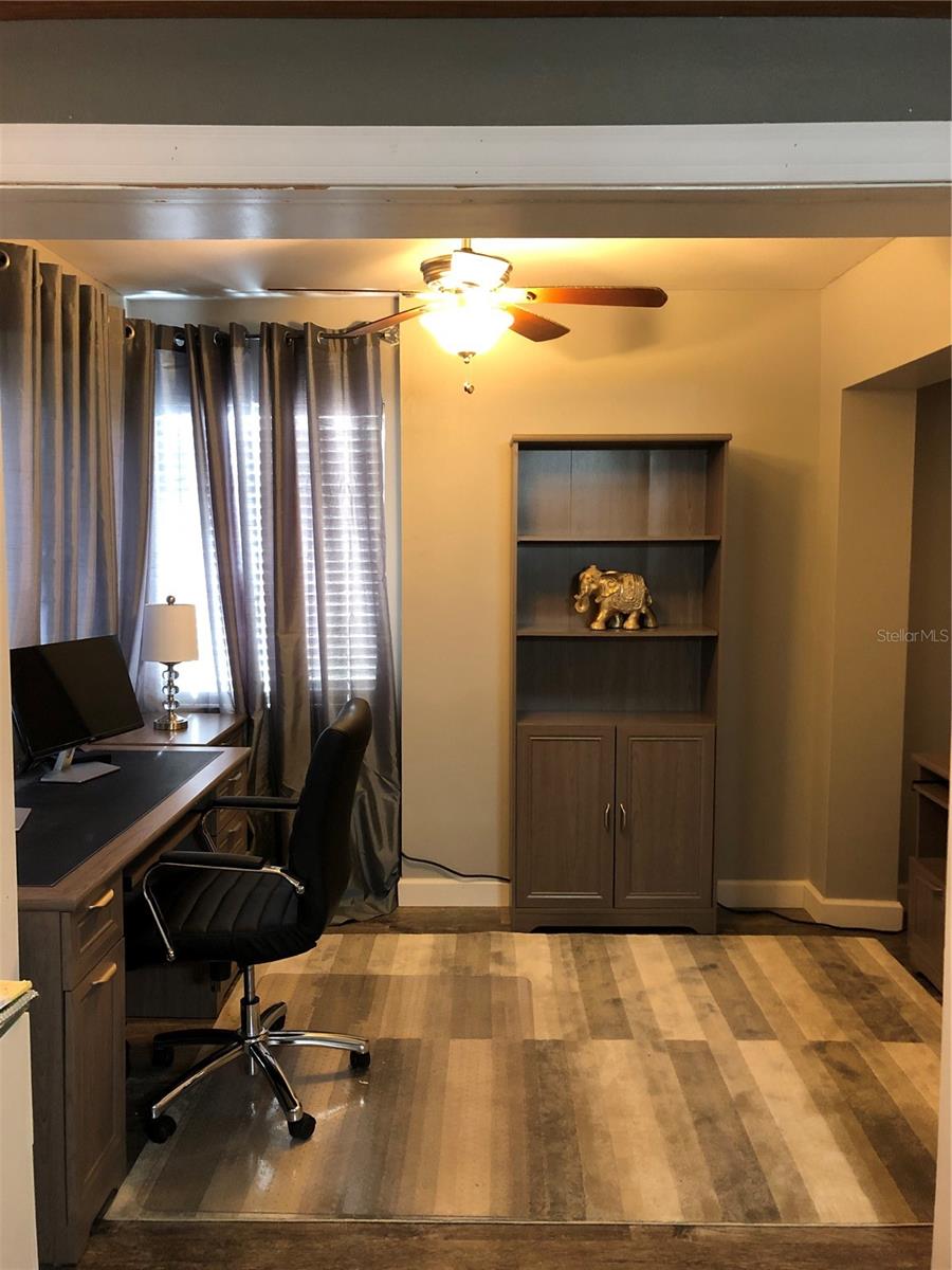 THE VINEYARD A CONDO - Residential Lease