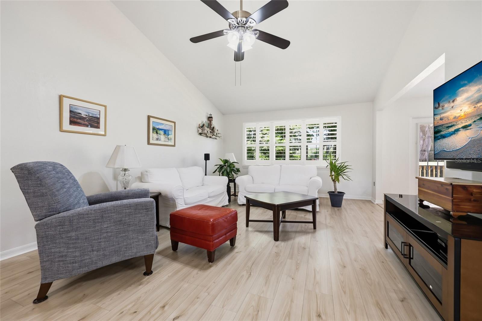 HILLS OF SANTA FE PH 4 - Residential