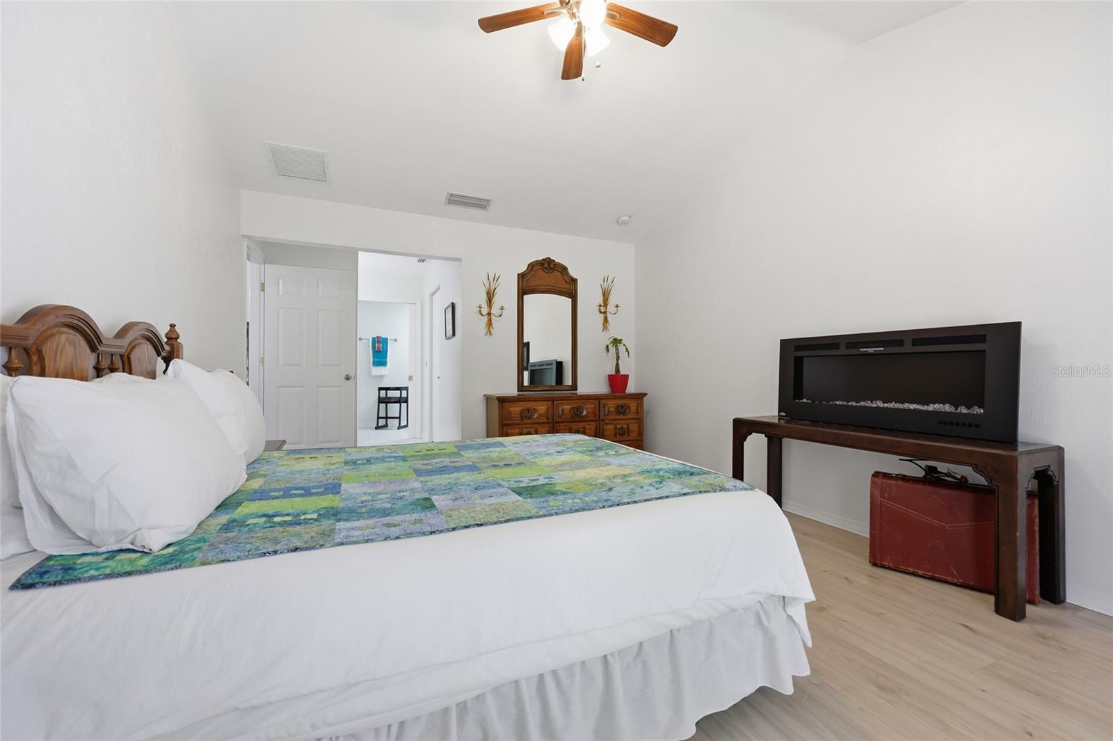 HILLS OF SANTA FE PH 4 - Residential