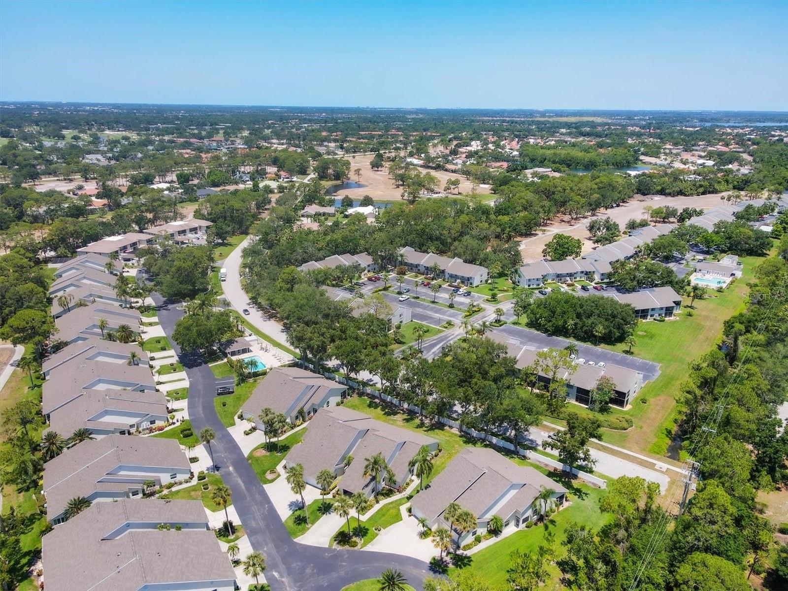 THE VILLAS OF EAGLE CREEK III & IV - Residential