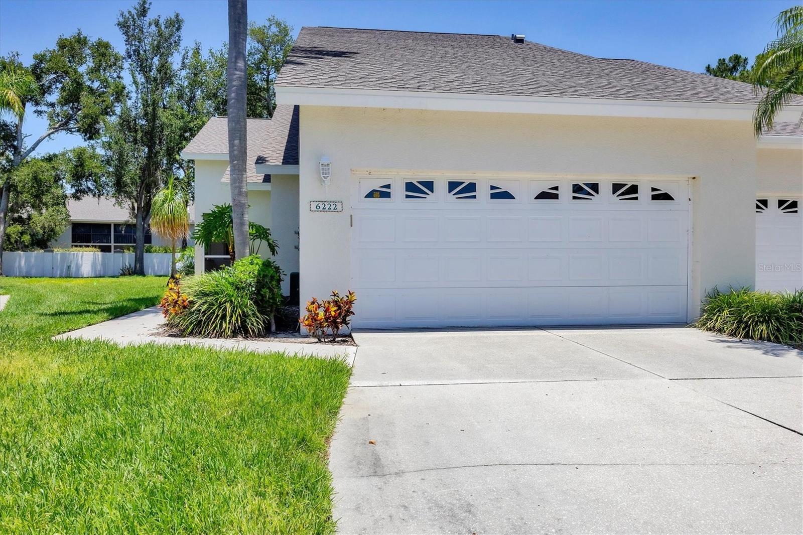 6222 COUNTRY CLUB WAY