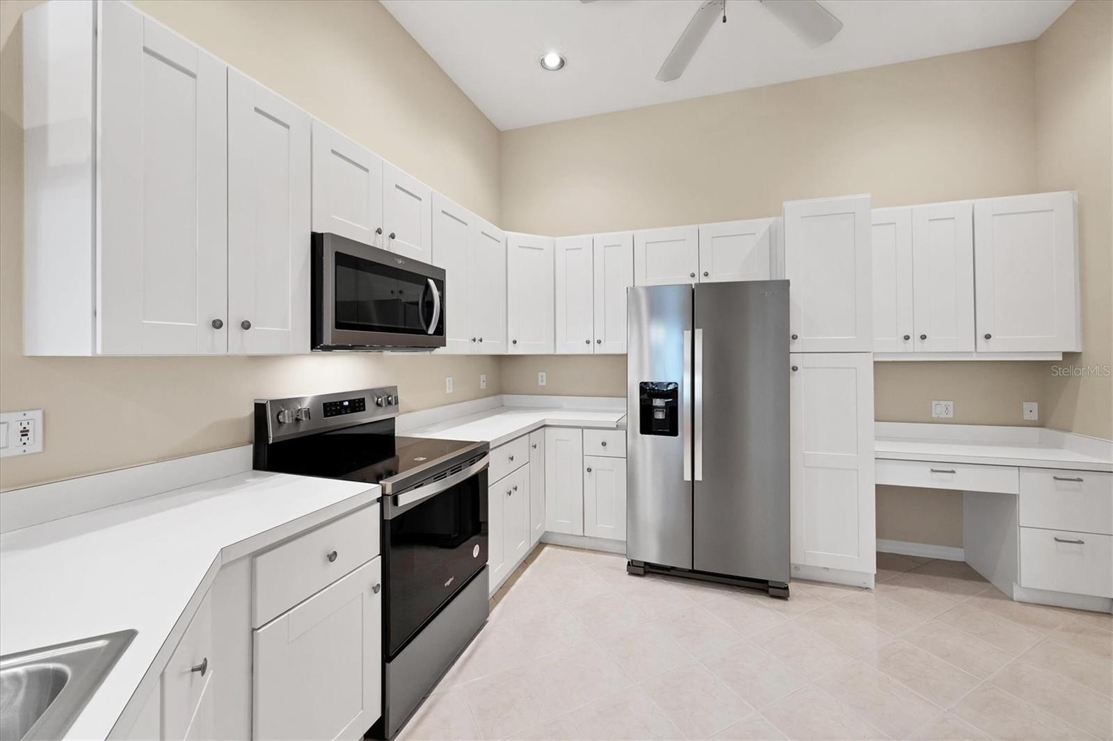 THE VILLAS OF EAGLE CREEK III & IV - Residential