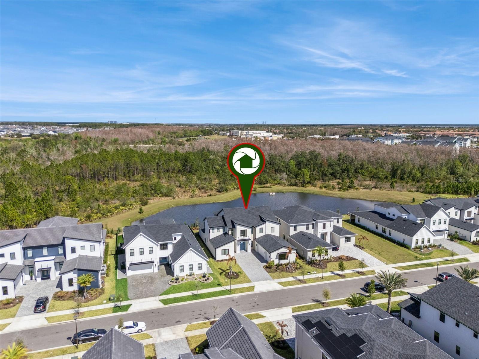 LAUREL POINTE - Residential Lease