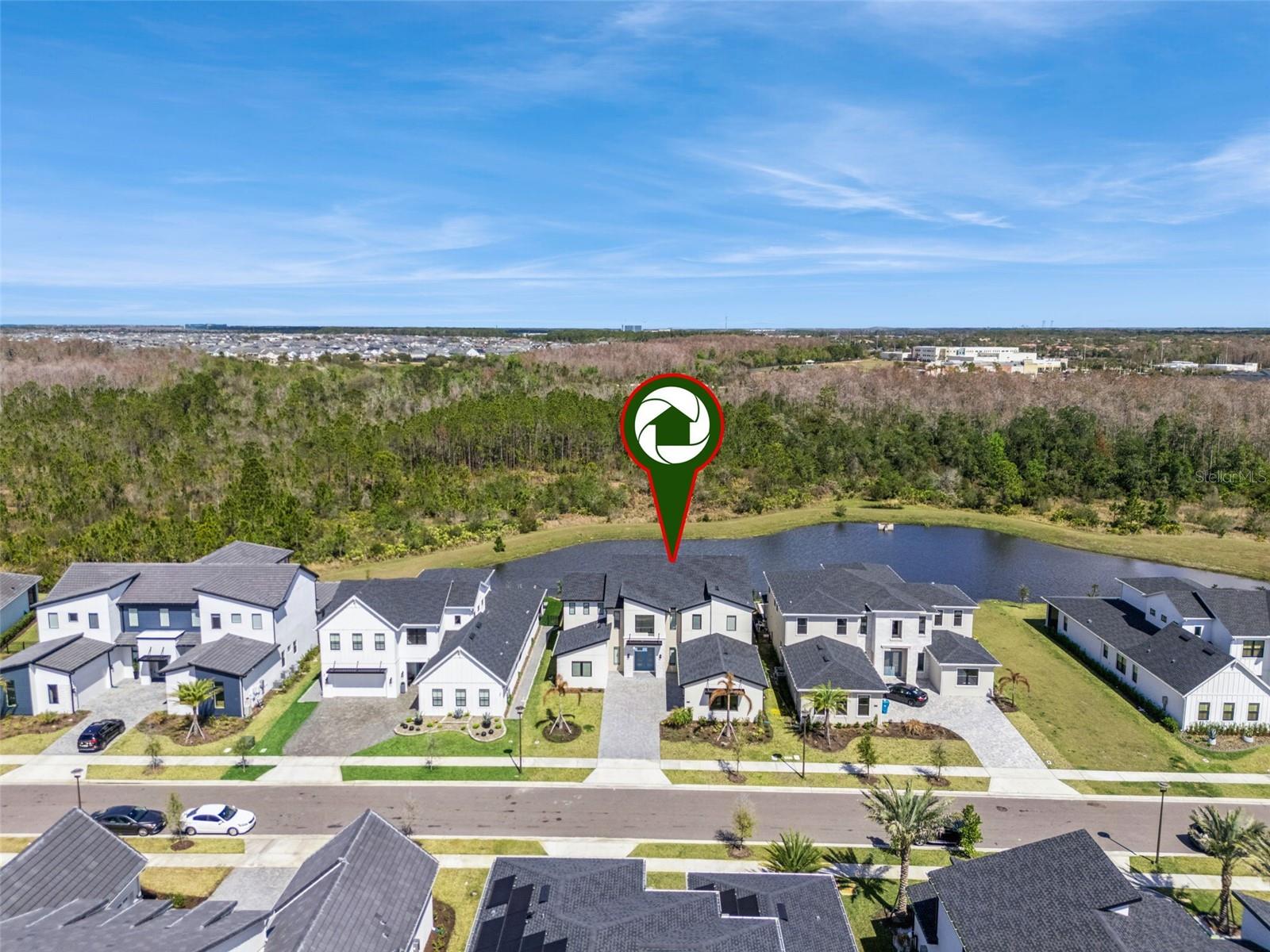 LAUREL POINTE - Residential Lease