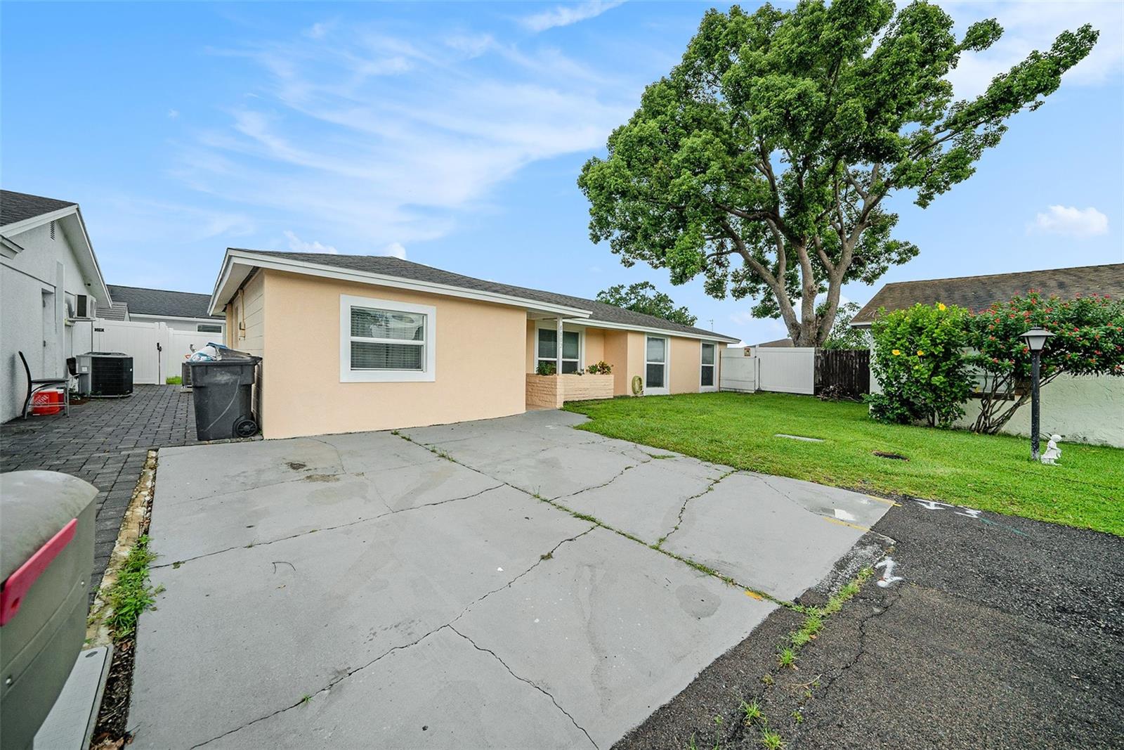 8802 SLEEPY CREEK COURT
