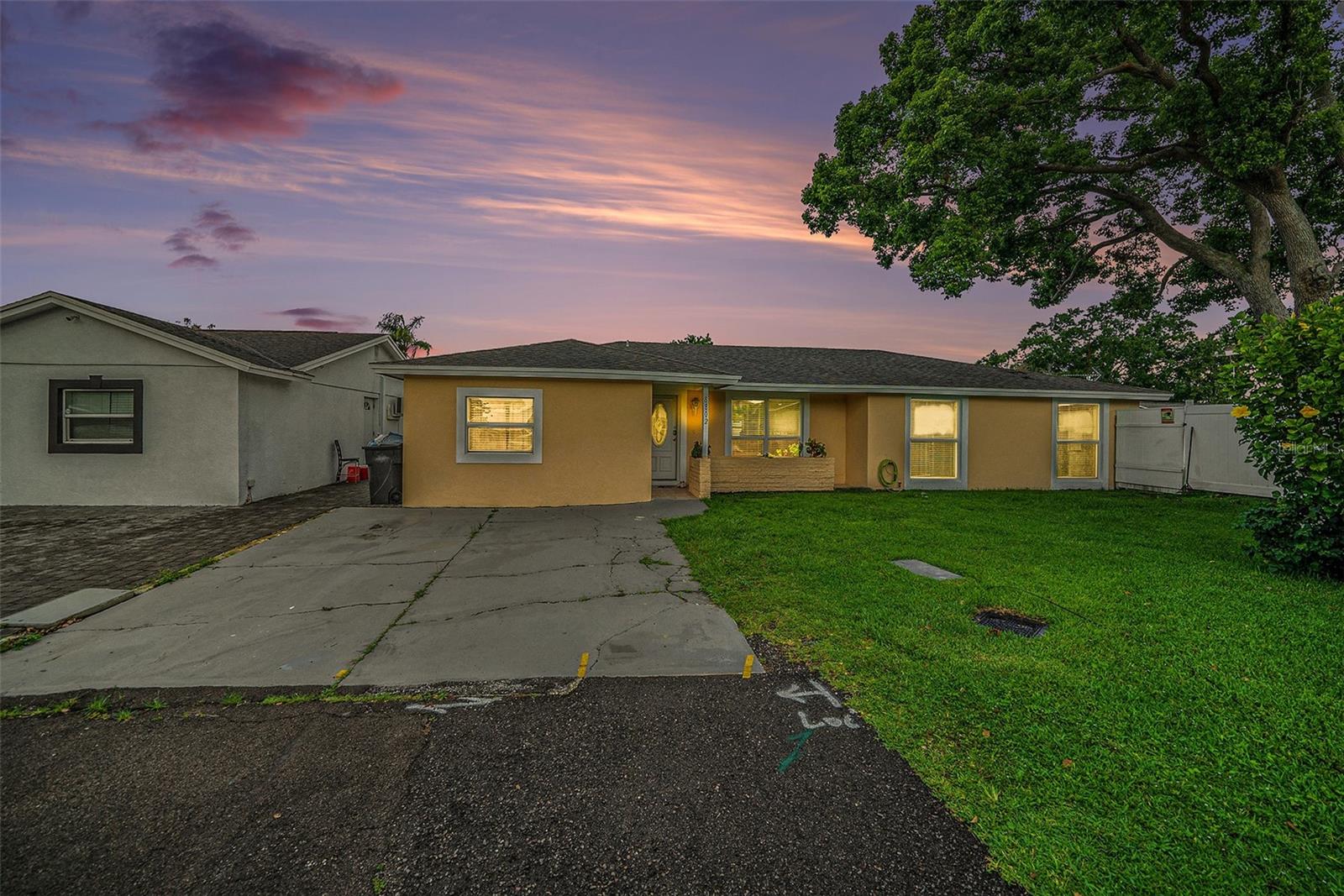 8802 SLEEPY CREEK COURT