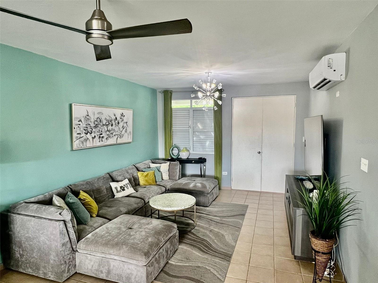 180 PALMAS DRIVE 38-D