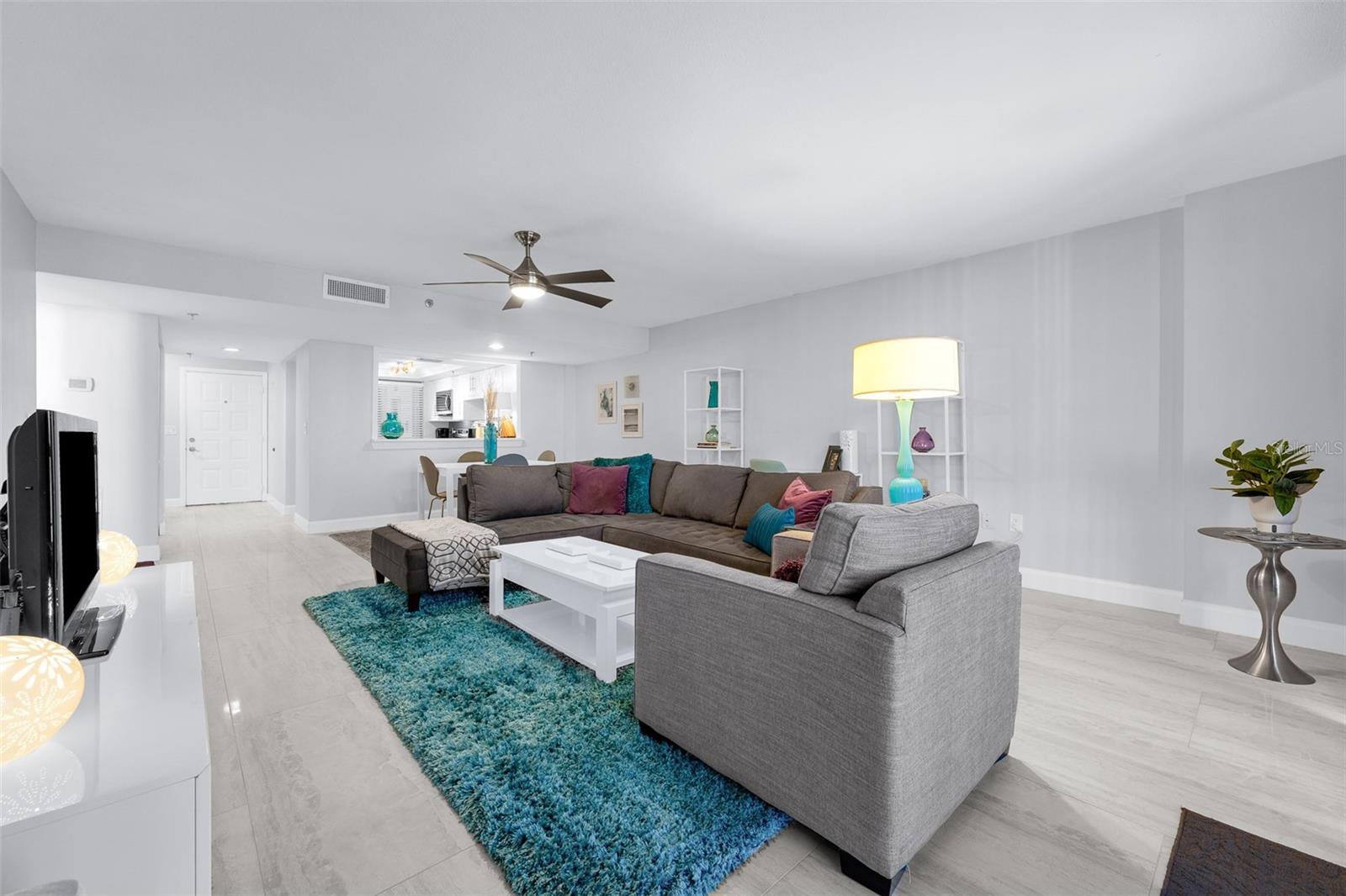 530 EAST CENTRAL - Residential