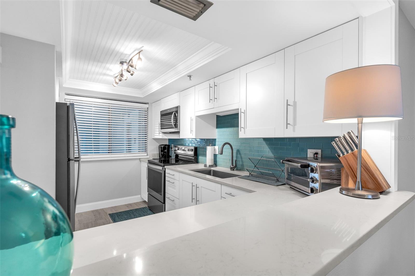 530 EAST CENTRAL - Residential