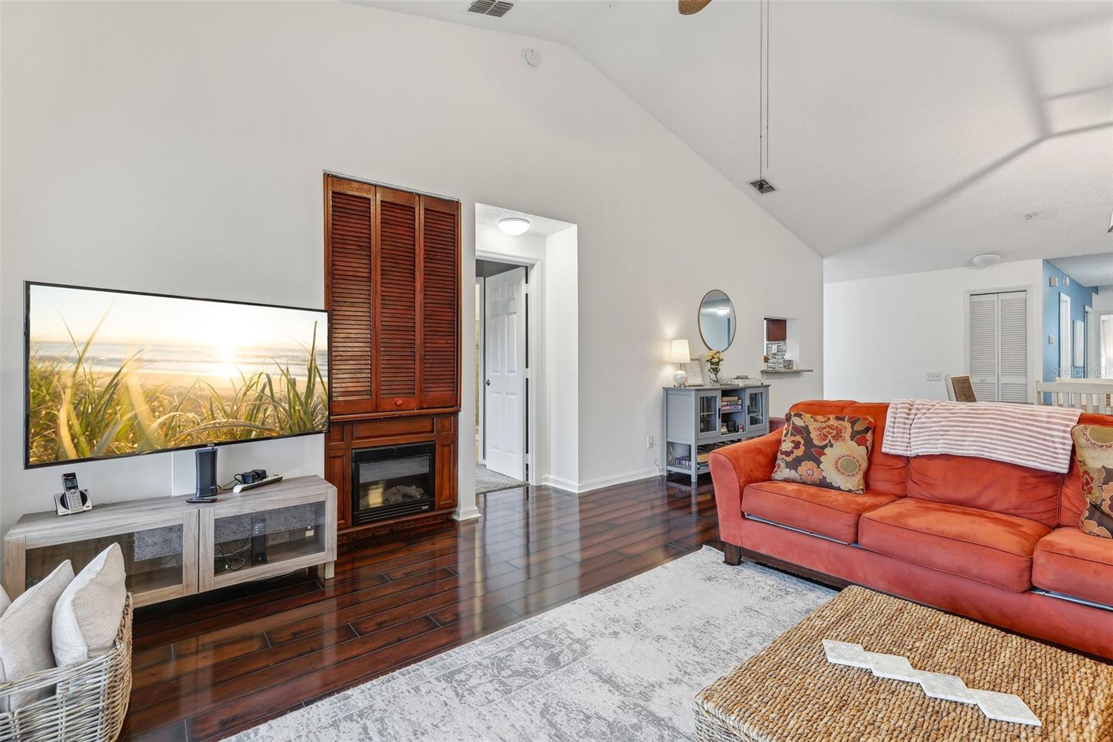6057 LAKE POINTE DRIVE 408