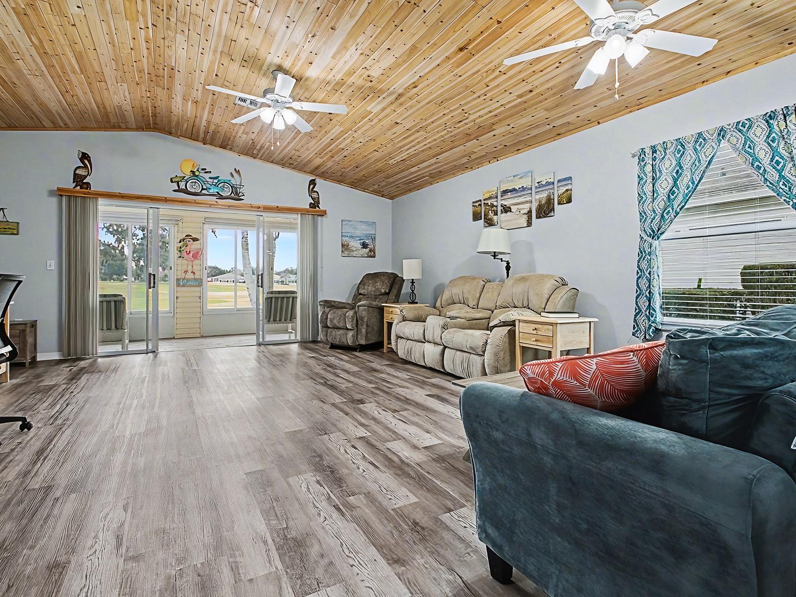 PENNBROOKE FAIRWAYS - Residential