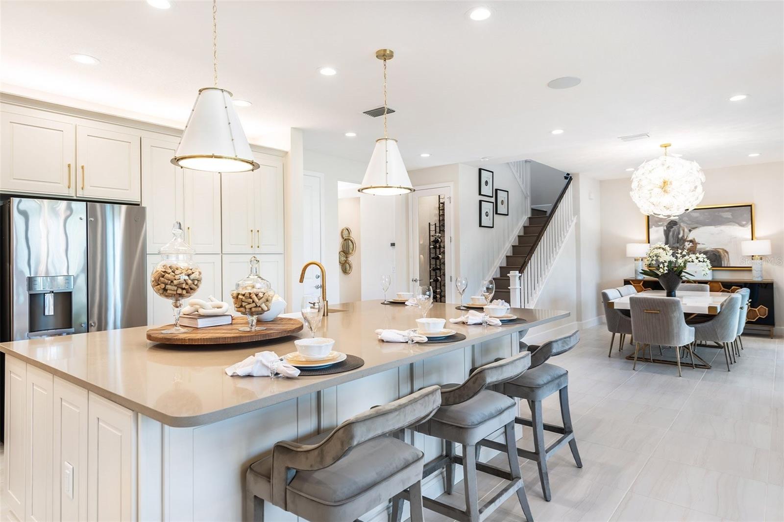 WINDING RIDGE - Residential