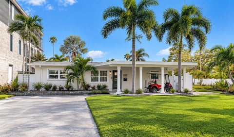 Photo of 3610 Bayshore Boulevard NE, St Petersburg, FL 33703 (MLS # TB8552526)