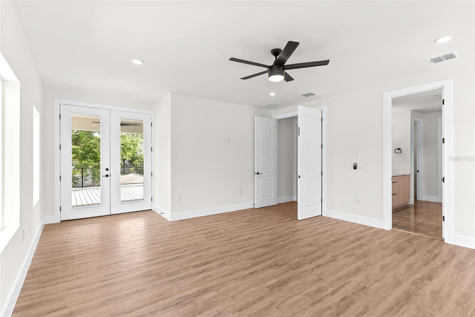 BEL MAR UNIT 3 - Residential