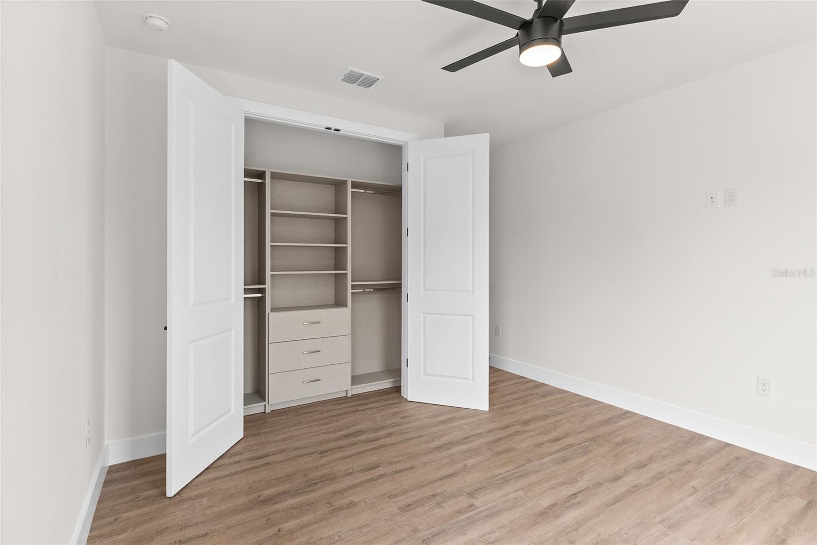 BEL MAR UNIT 3 - Residential