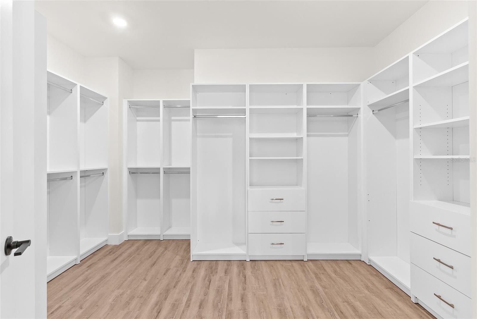 BEL MAR UNIT 3 - Residential