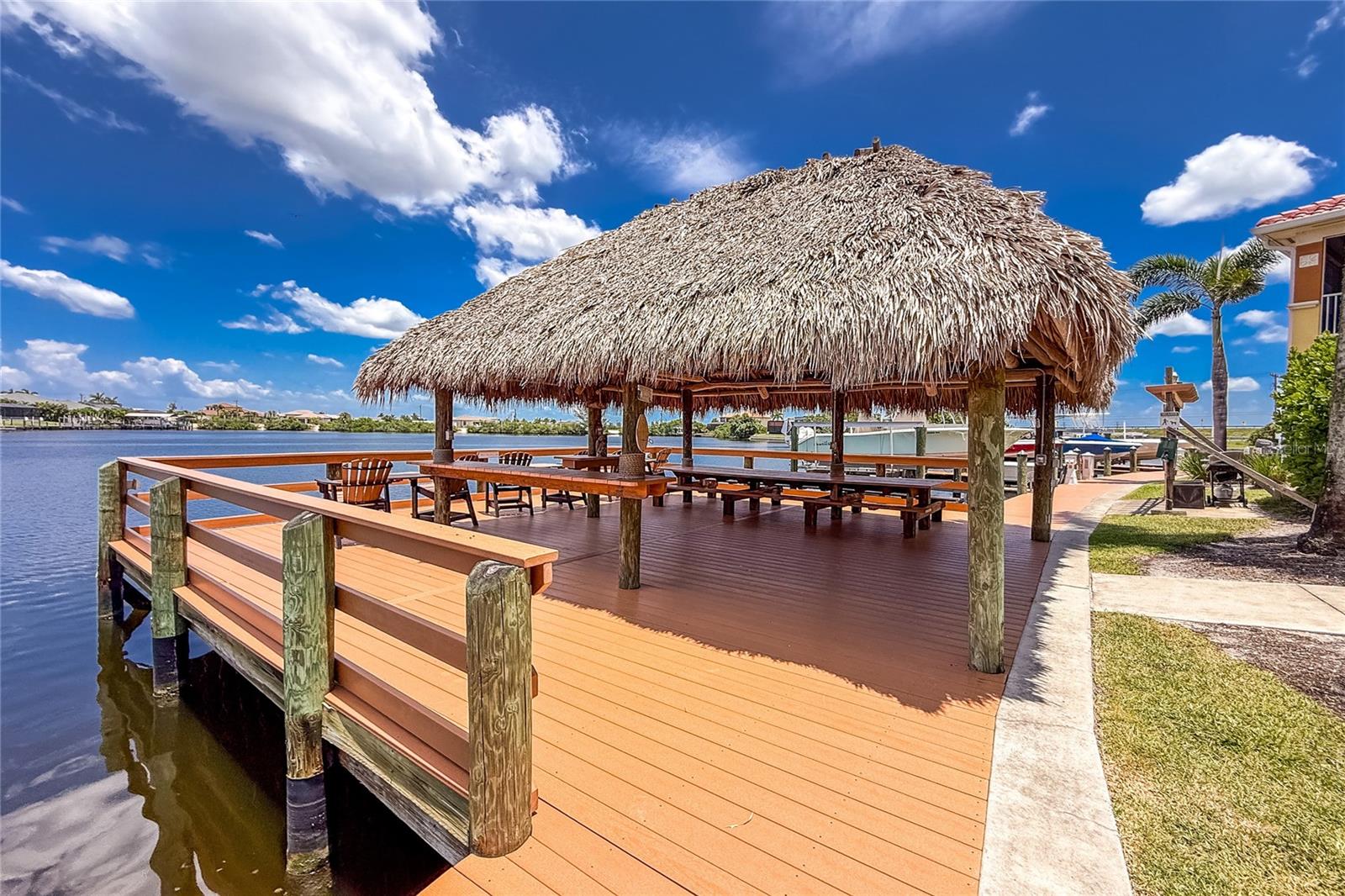 175 SHADROE COVE CIRCLE 1104