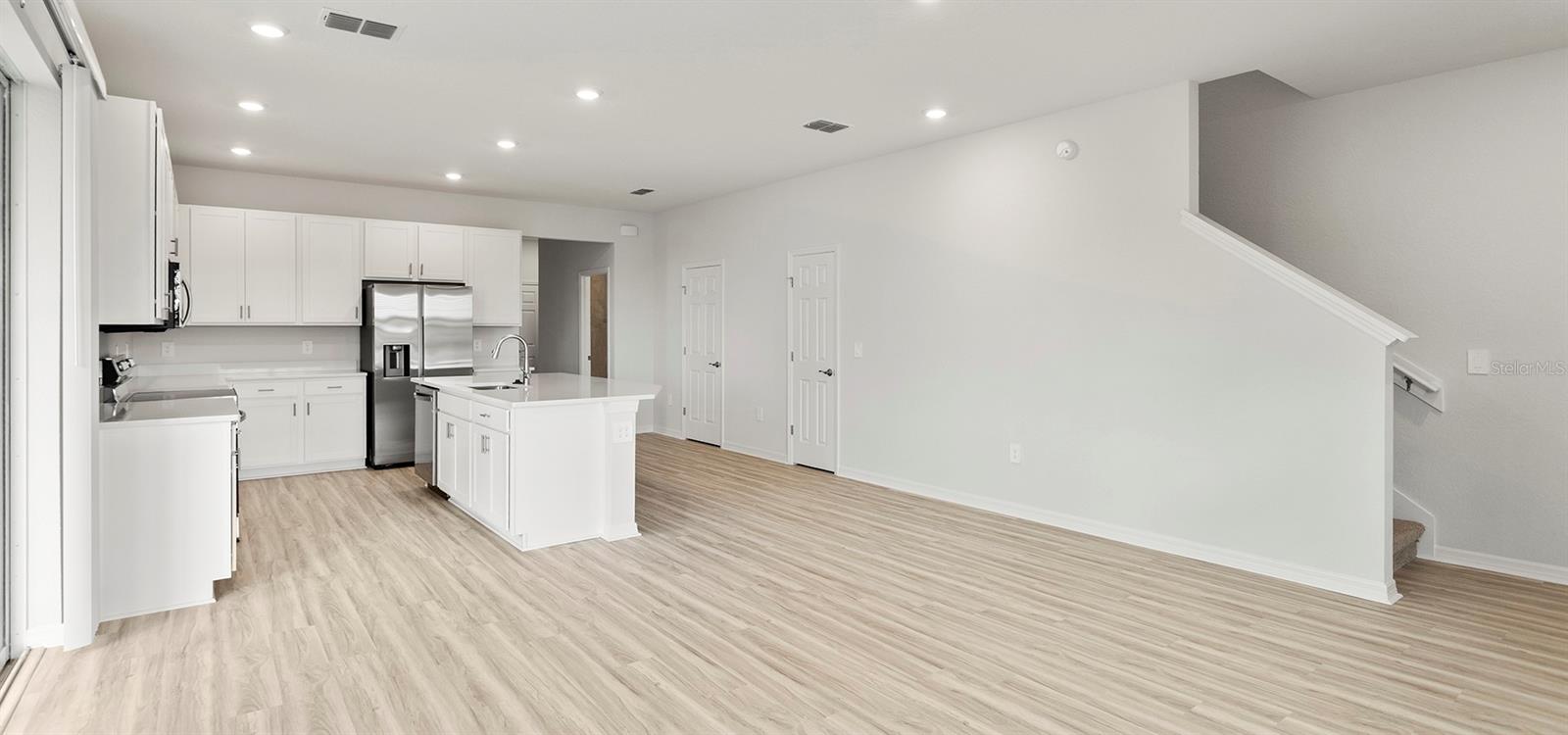4024 WAVING HICKORY BOULEVARD