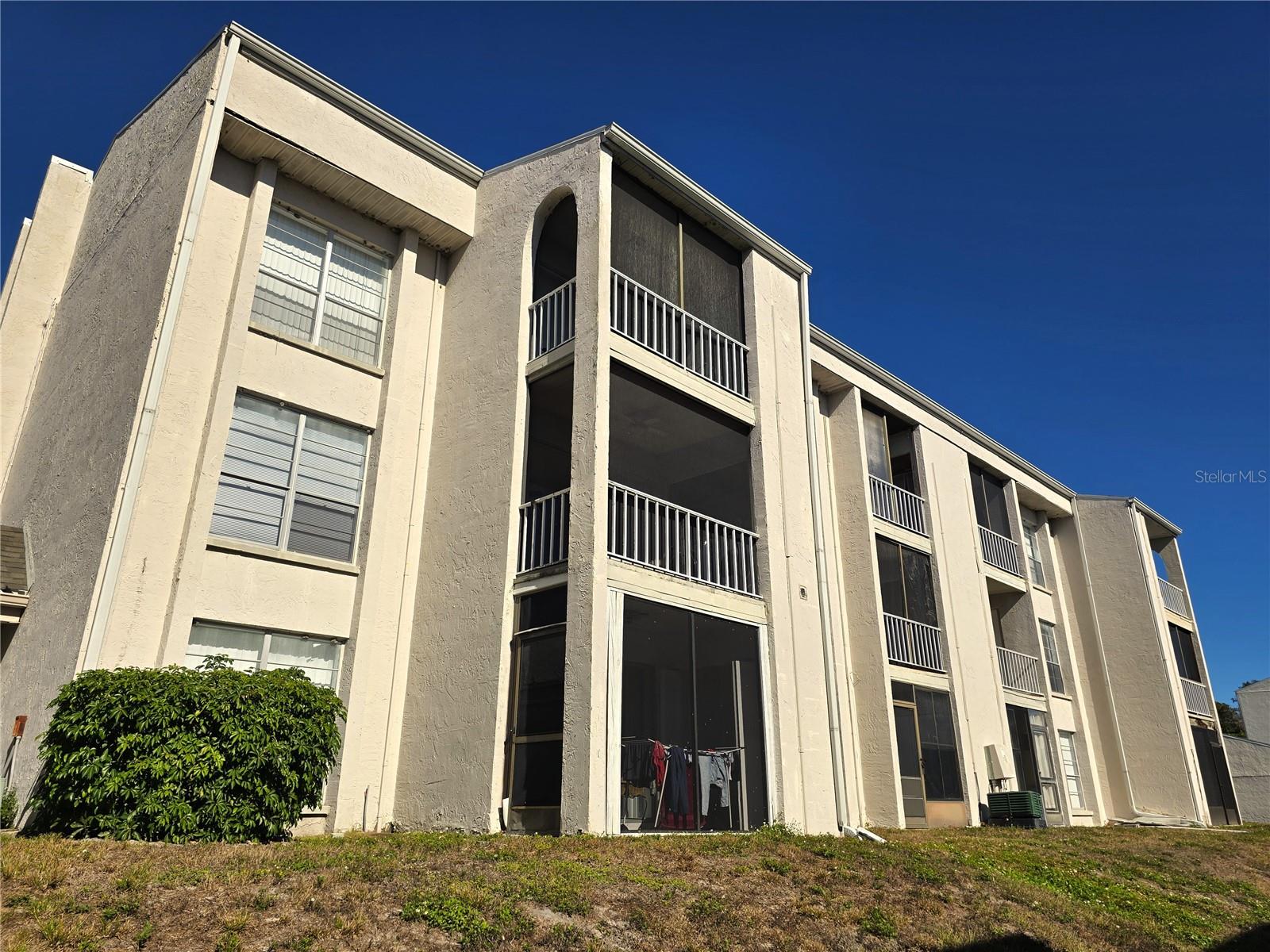 COACHMAN CREEK CONDO - Residential