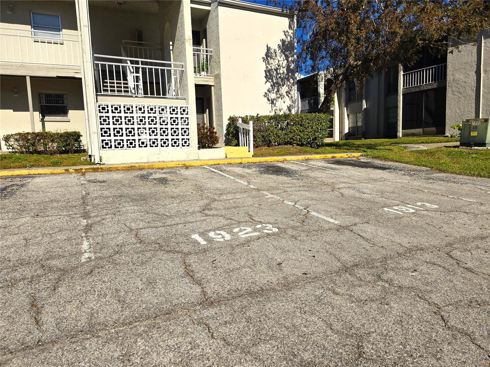 COACHMAN CREEK CONDO - Residential