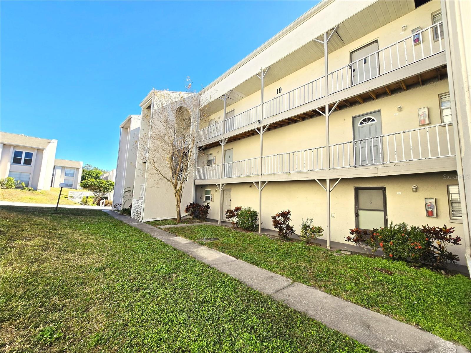 COACHMAN CREEK CONDO - Residential
