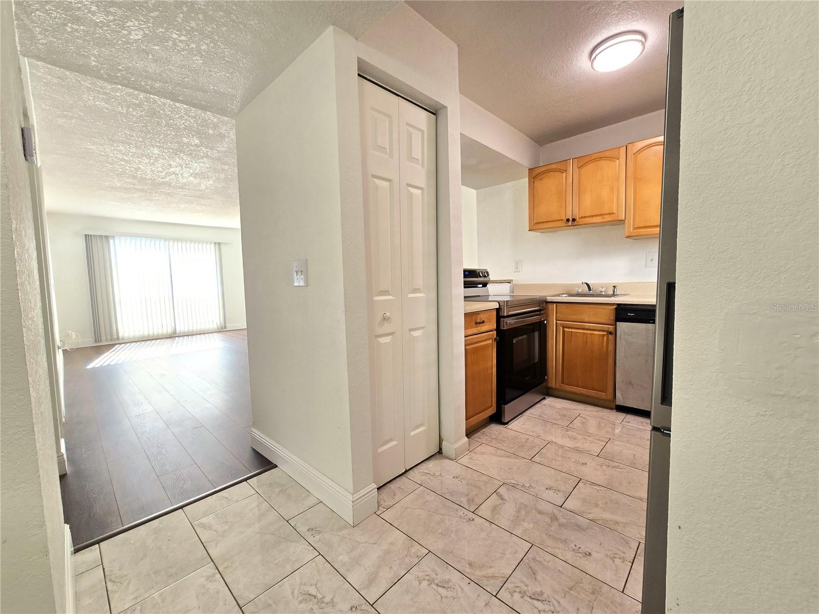 COACHMAN CREEK CONDO - Residential