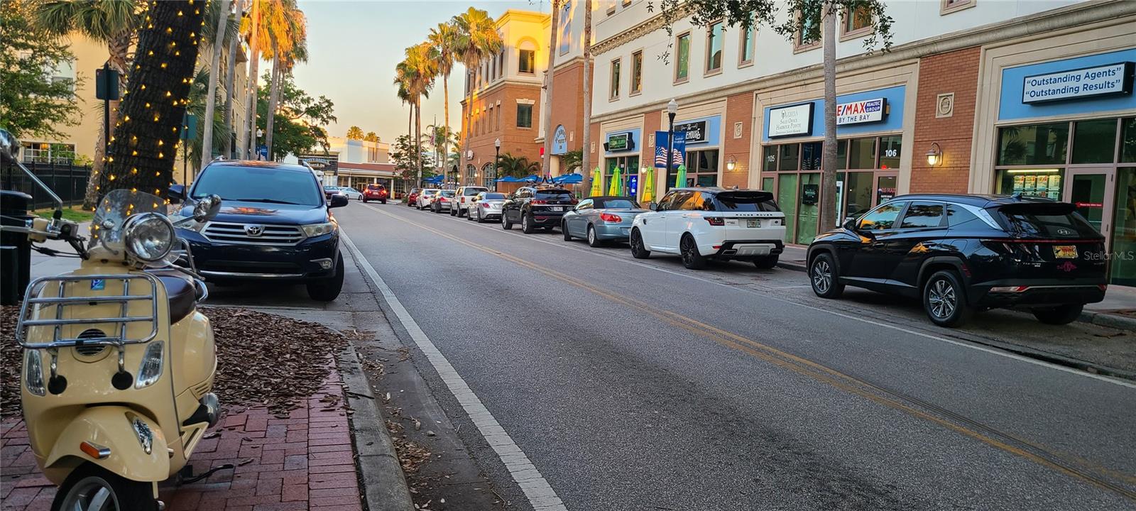 COACHMAN CREEK CONDO - Residential