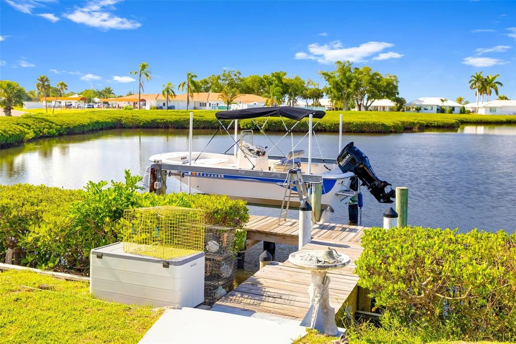 Photo of 3910 Joyce Drive, Bradenton, FL 34208 (MLS # A4690087)