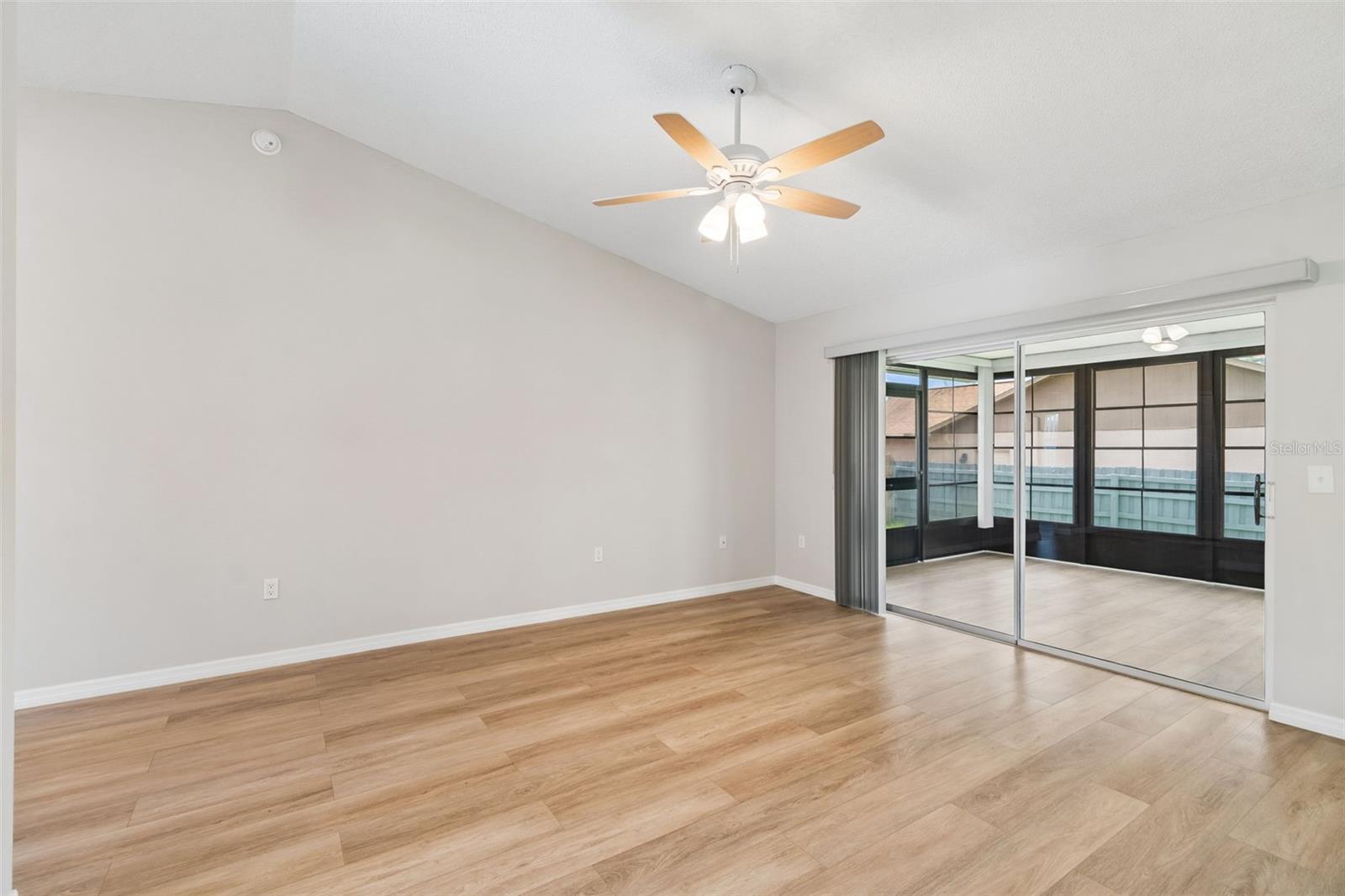 ORCHID LAKE WEST - Residential