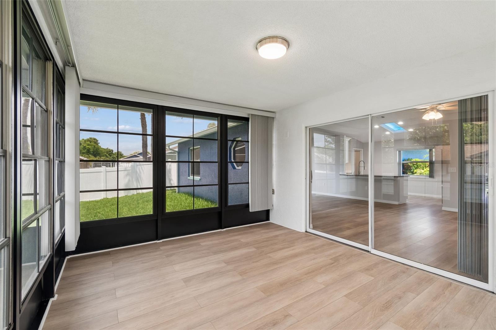 ORCHID LAKE WEST - Residential