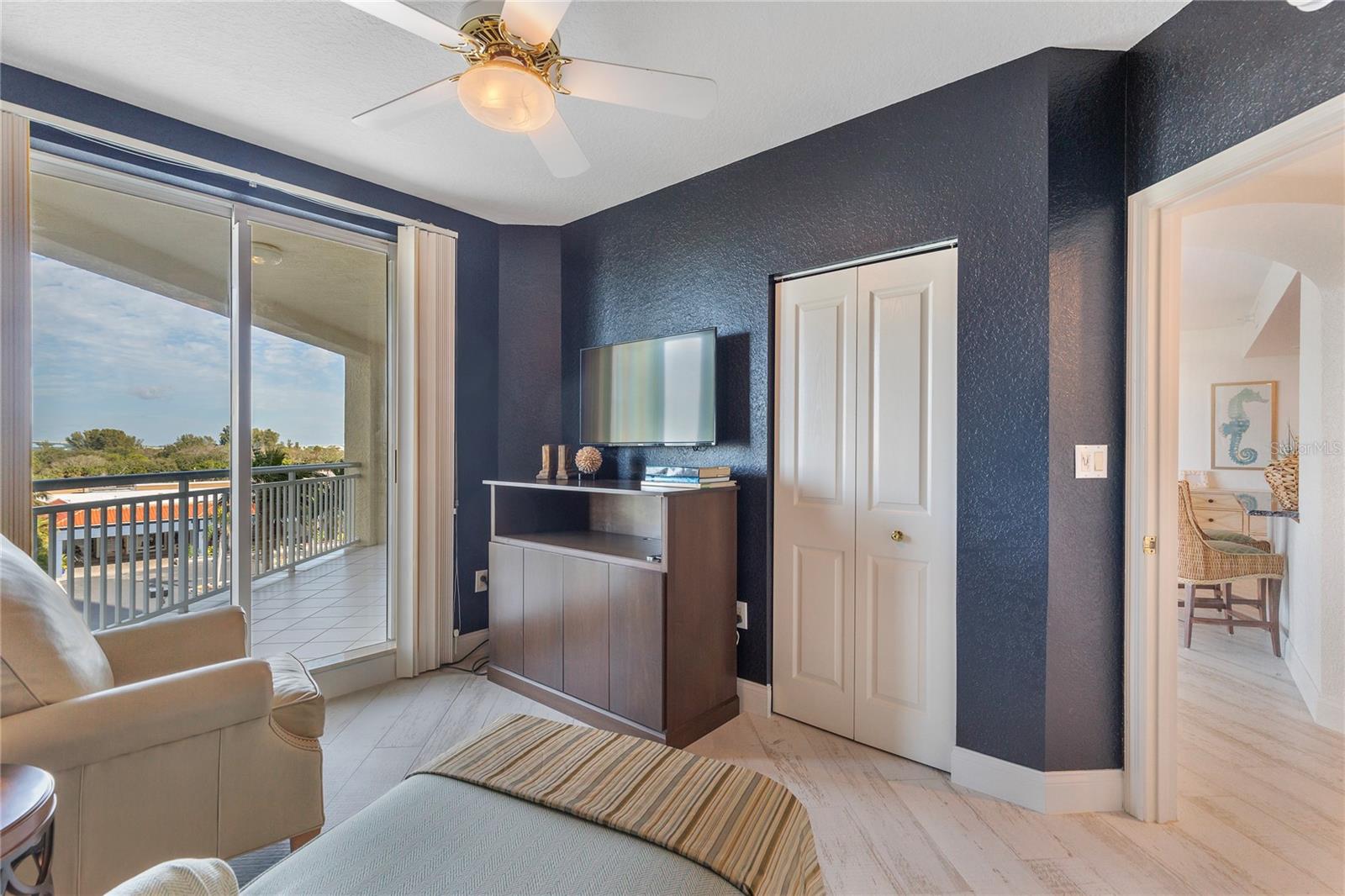 GRANDE ON SAND KEY - Residential