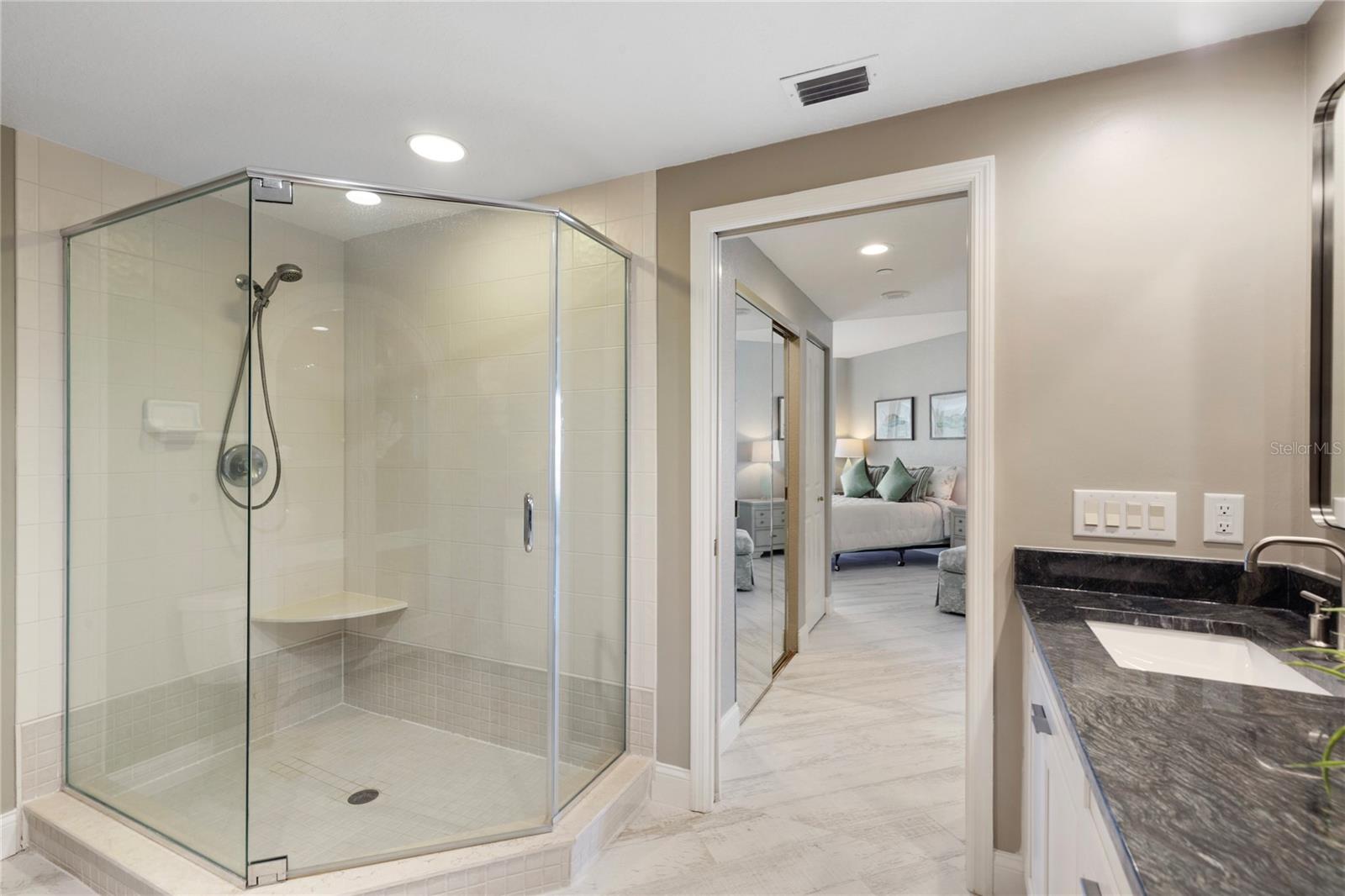 GRANDE ON SAND KEY - Residential