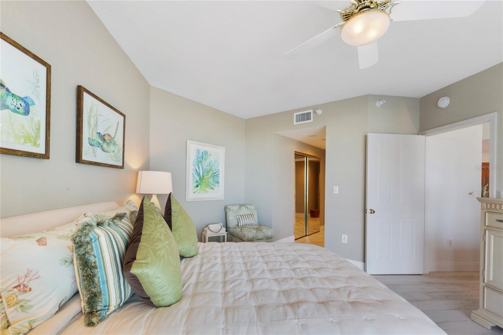 GRANDE ON SAND KEY - Residential