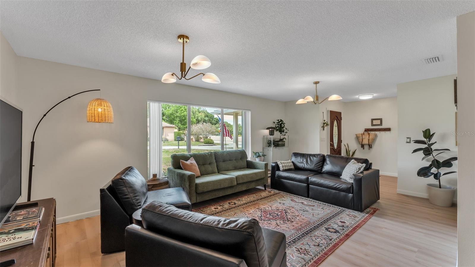 KNIGHTS GLEN PB 63 PG 26 - Residential