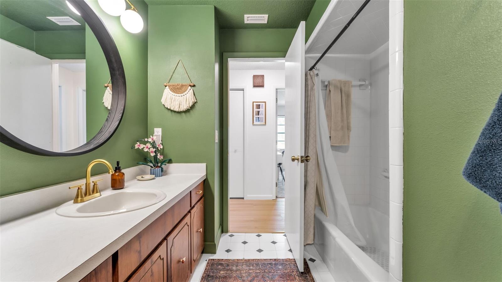 KNIGHTS GLEN PB 63 PG 26 - Residential