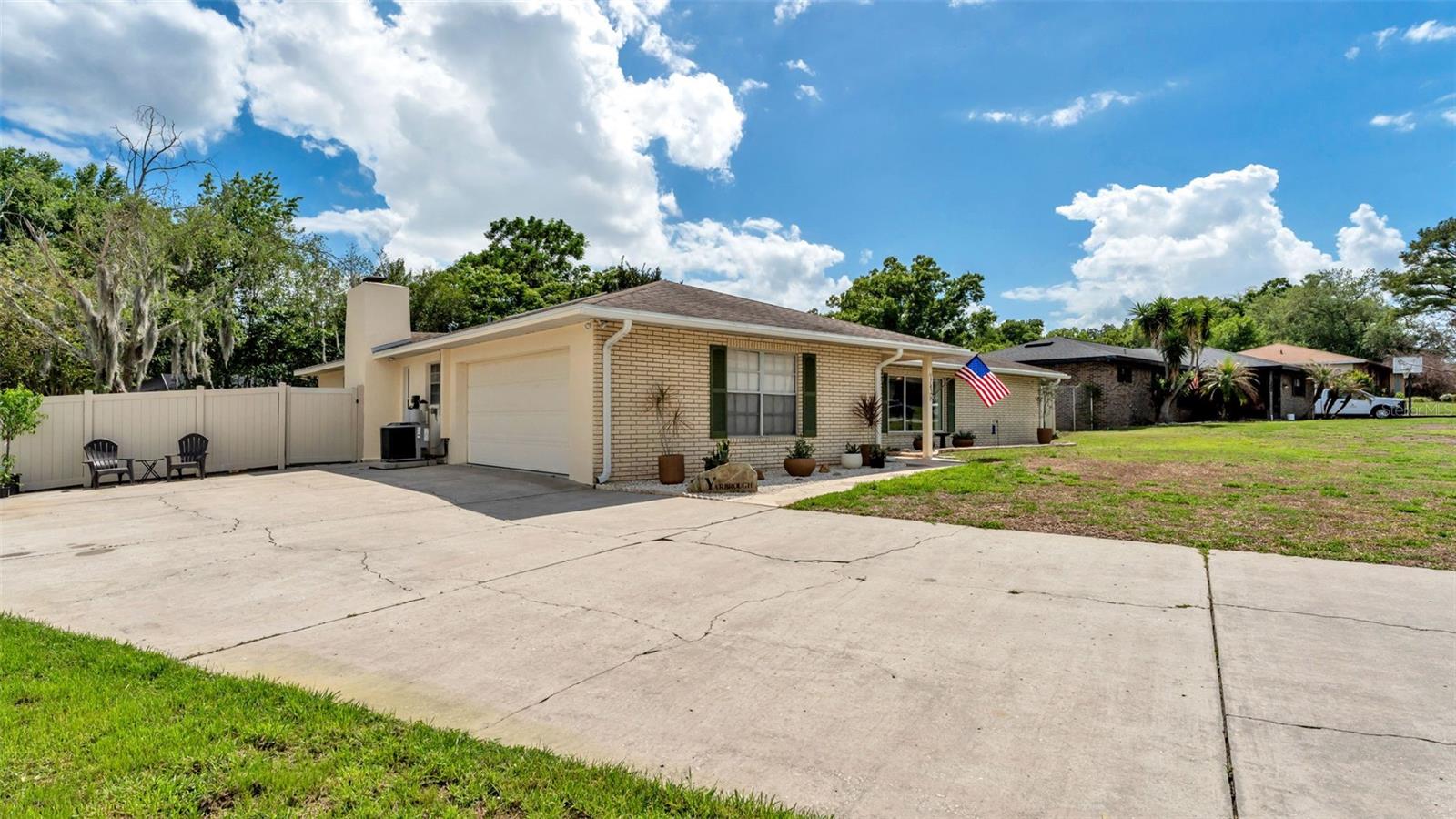 KNIGHTS GLEN PB 63 PG 26 - Residential