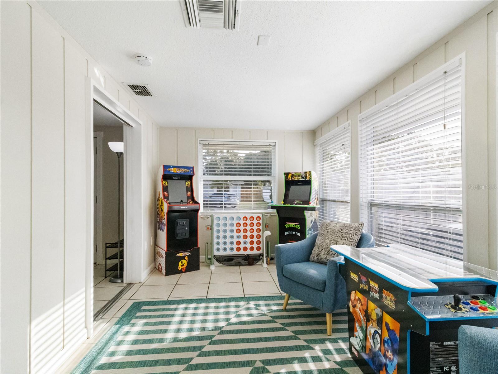 CAPE VISTA FIRST UNIT - Residential