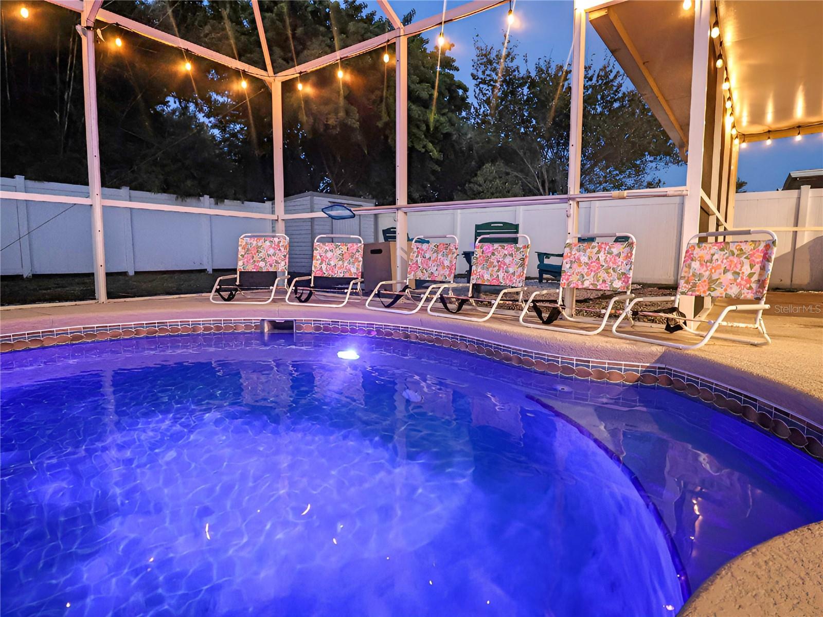 CAPE VISTA FIRST UNIT - Residential