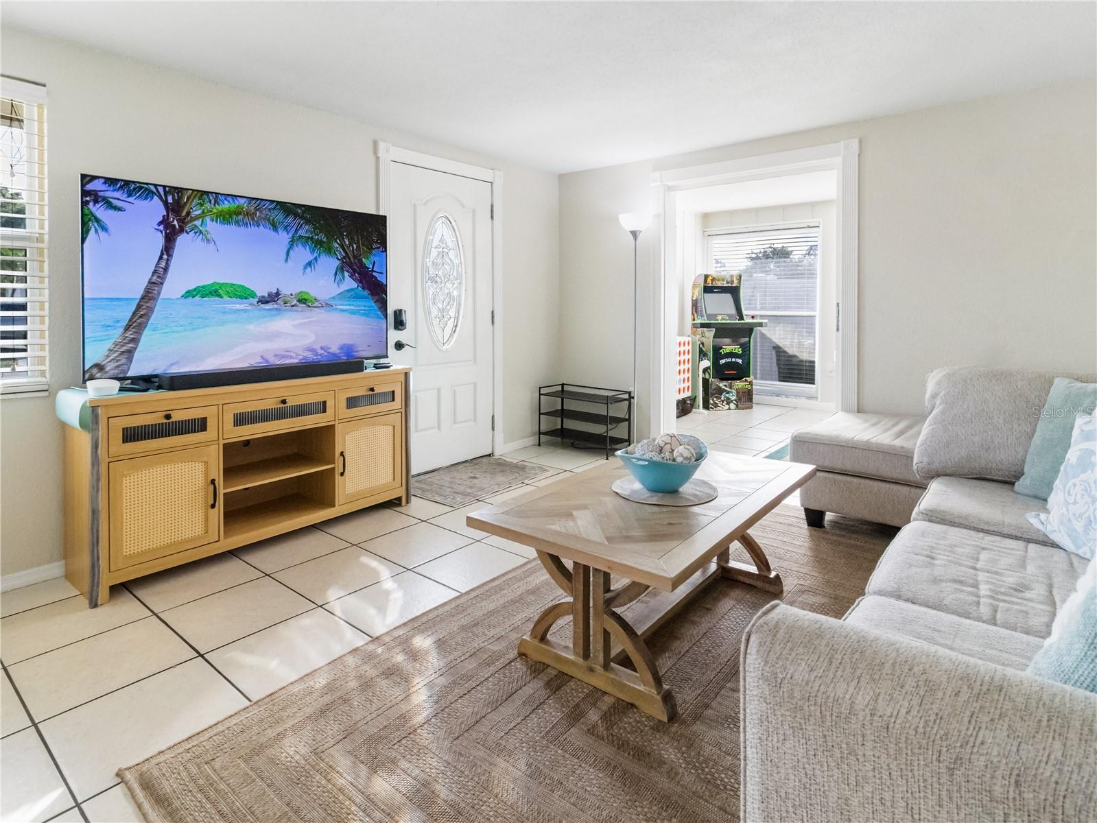 CAPE VISTA FIRST UNIT - Residential