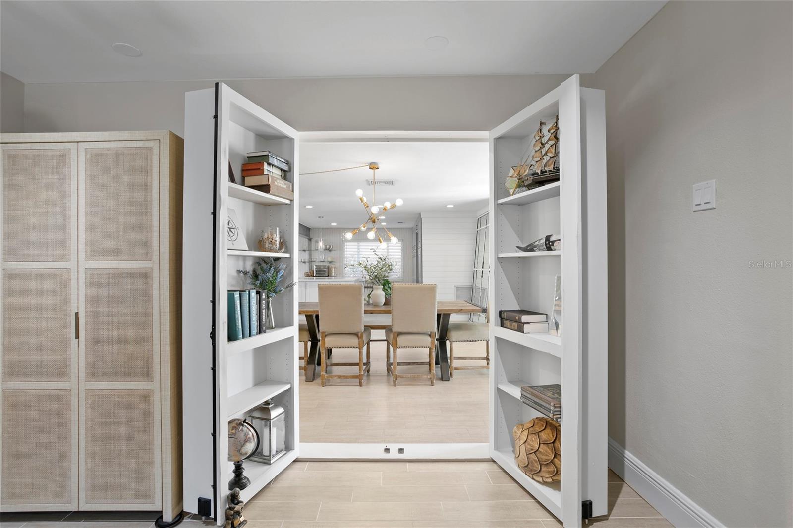 VINA-DEL-MAR SEC 1 - Residential