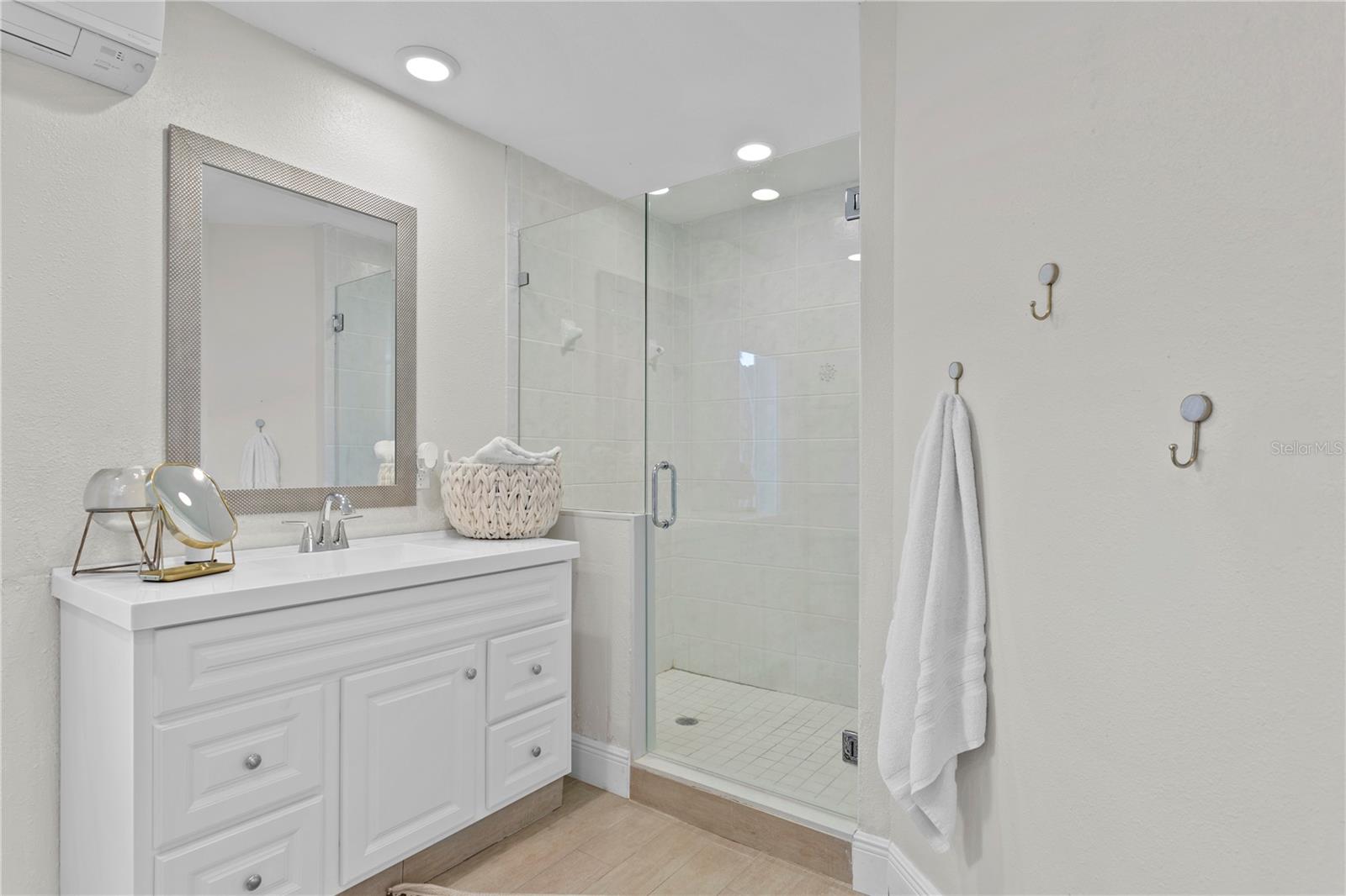 VINA-DEL-MAR SEC 1 - Residential