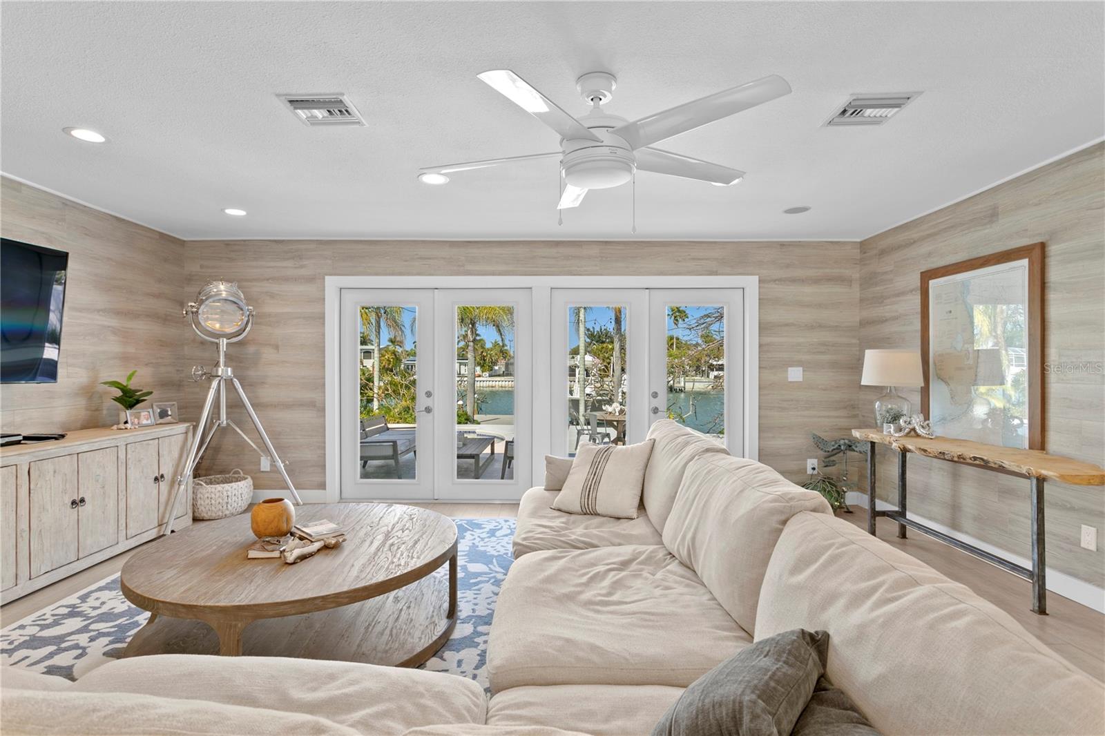 VINA-DEL-MAR SEC 1 - Residential