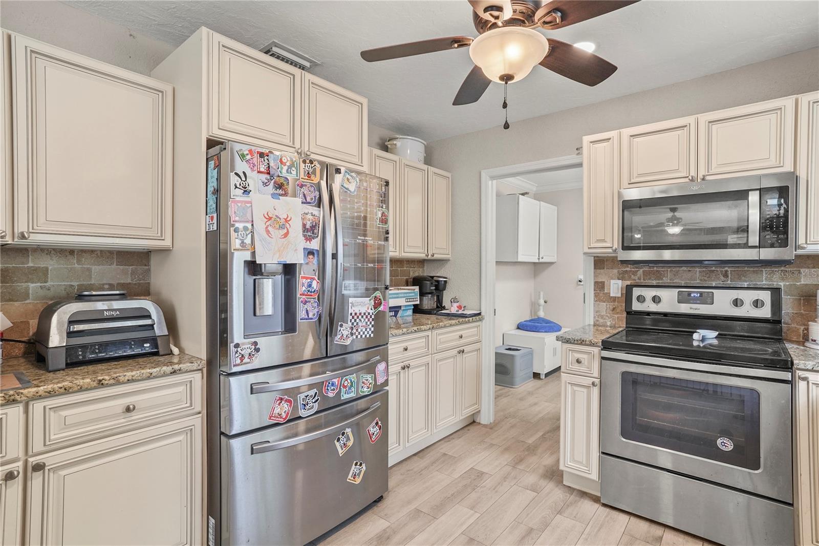 SUNSET HILL REP - Residential