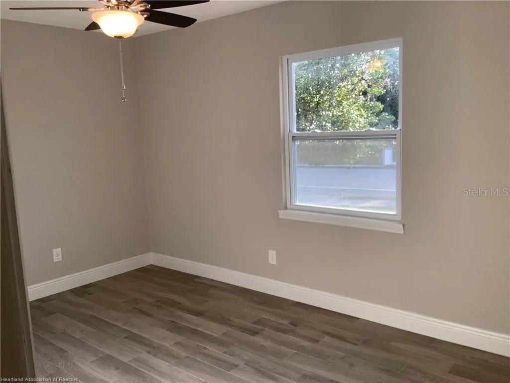 SUNSET HILL REP - Residential