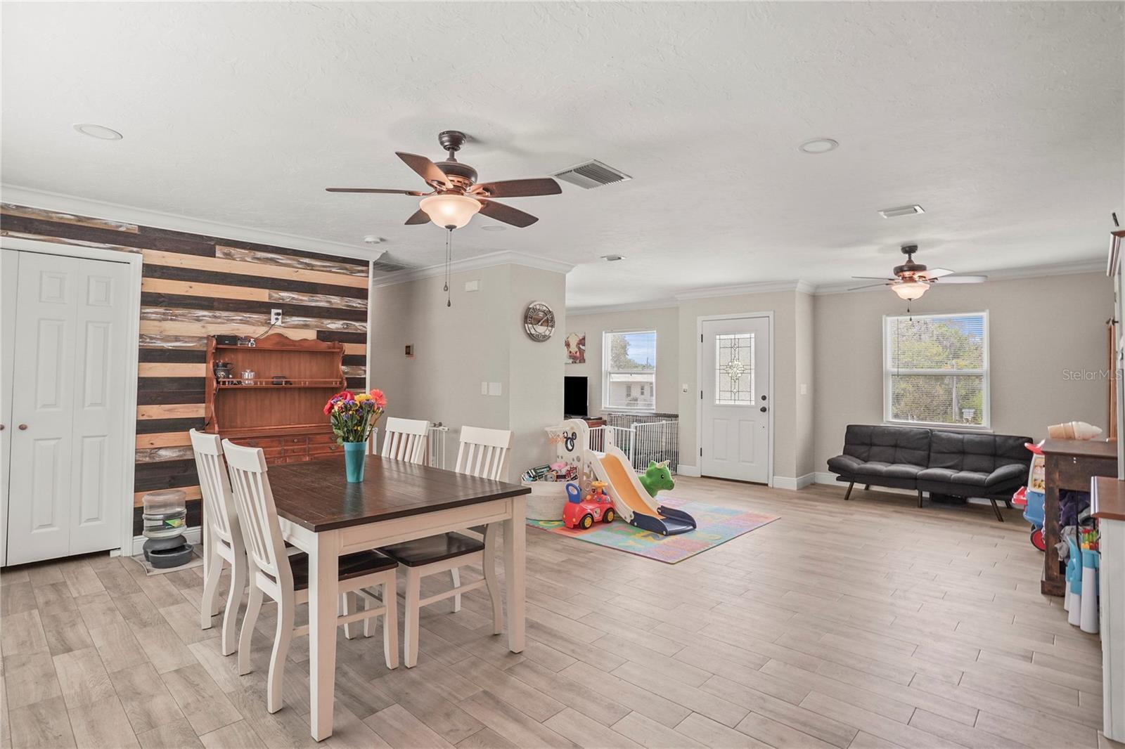 SUNSET HILL REP - Residential