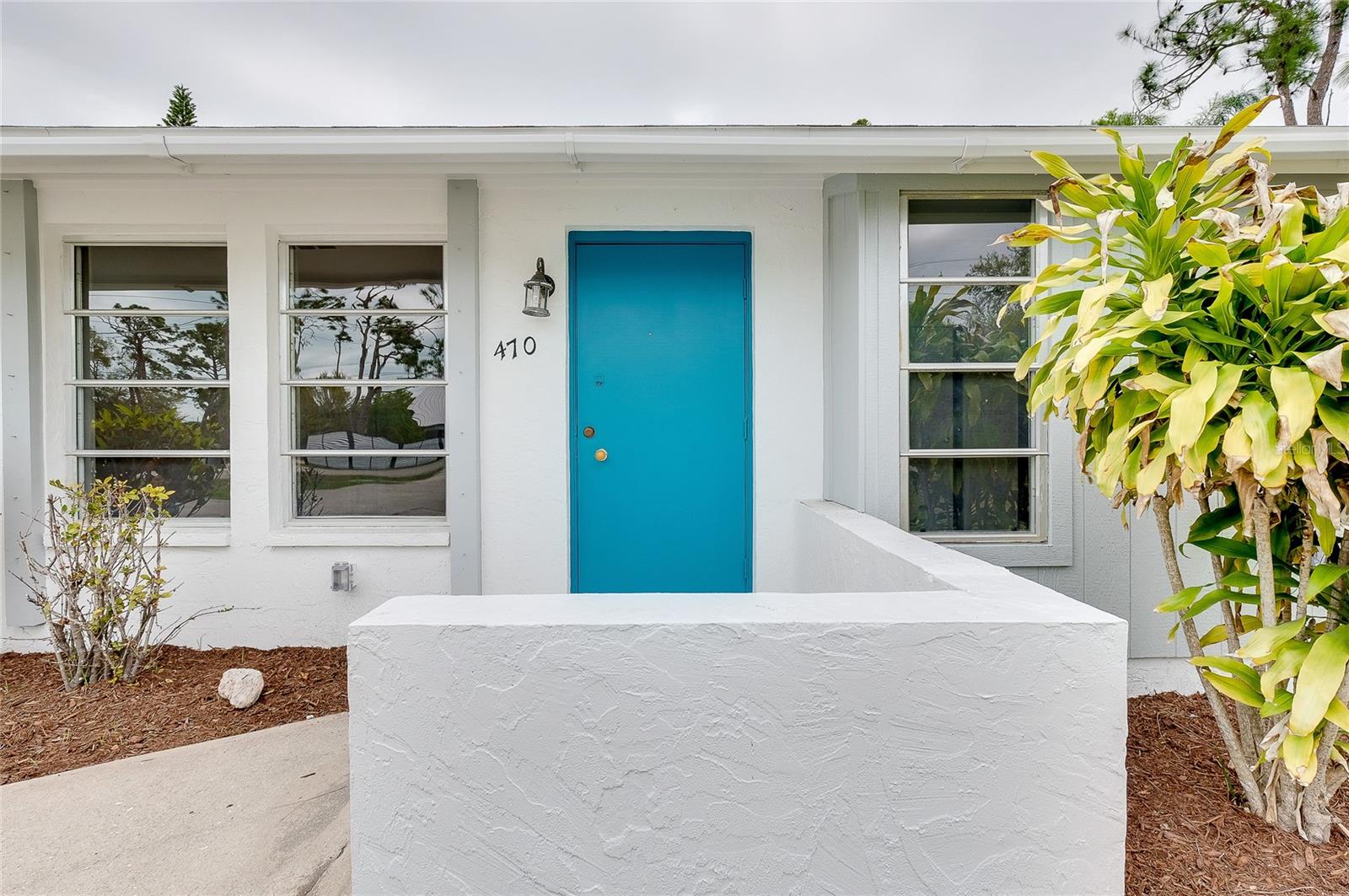 ARTIST ACRES - Residential