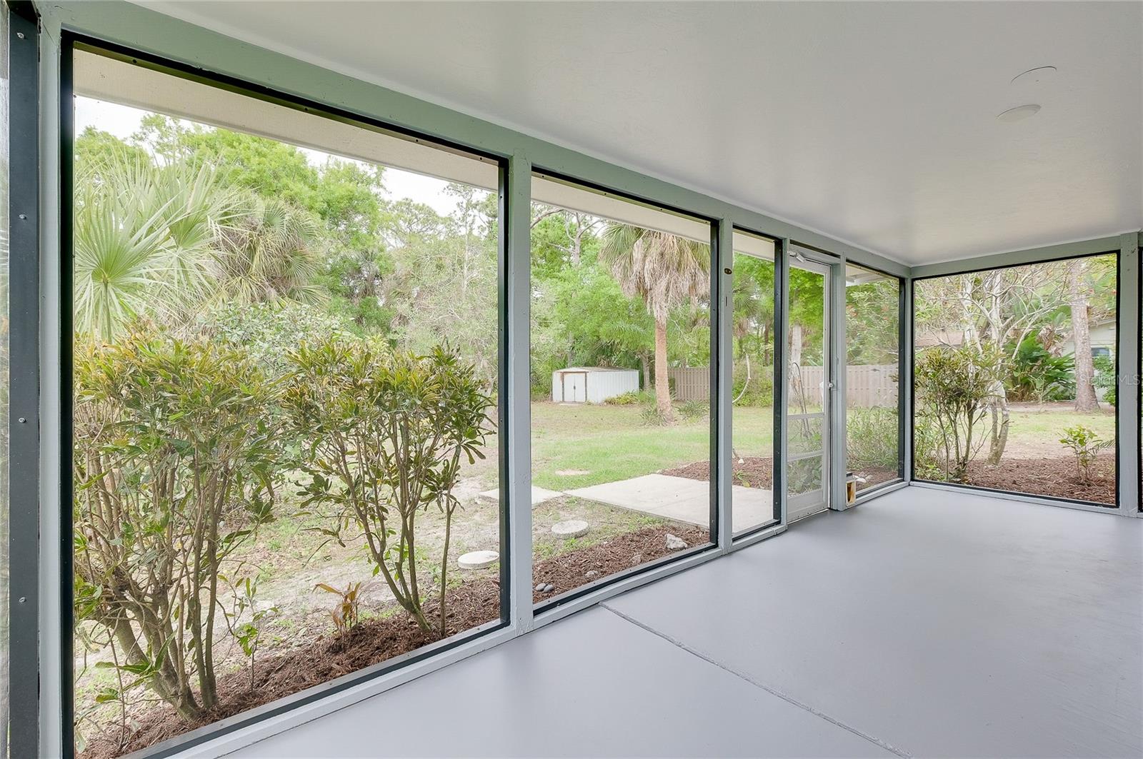 ARTIST ACRES - Residential