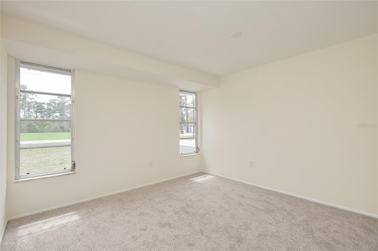 ARTIST ACRES - Residential